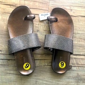 Kenneth Cole sandals